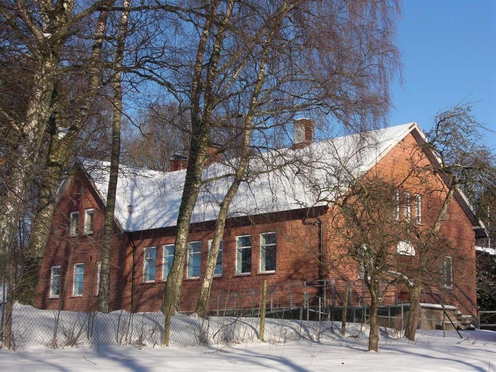 Hallandsasen Hostel Hjarnarp Exterior photo
